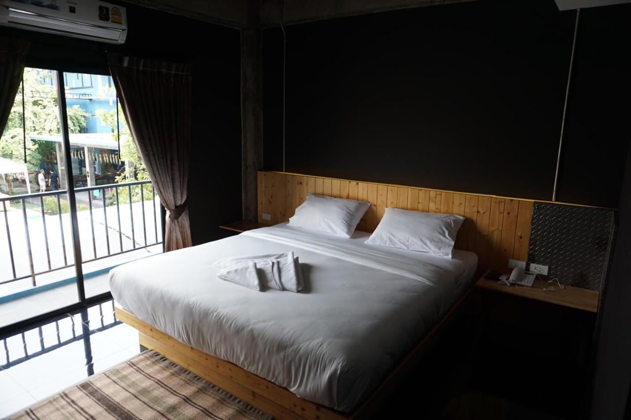 Nine Blue Residence Nong Prue Ngoại thất bức ảnh