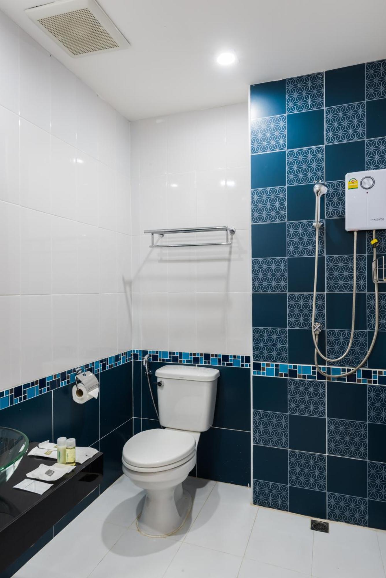Nine Blue Residence Nong Prue Ngoại thất bức ảnh